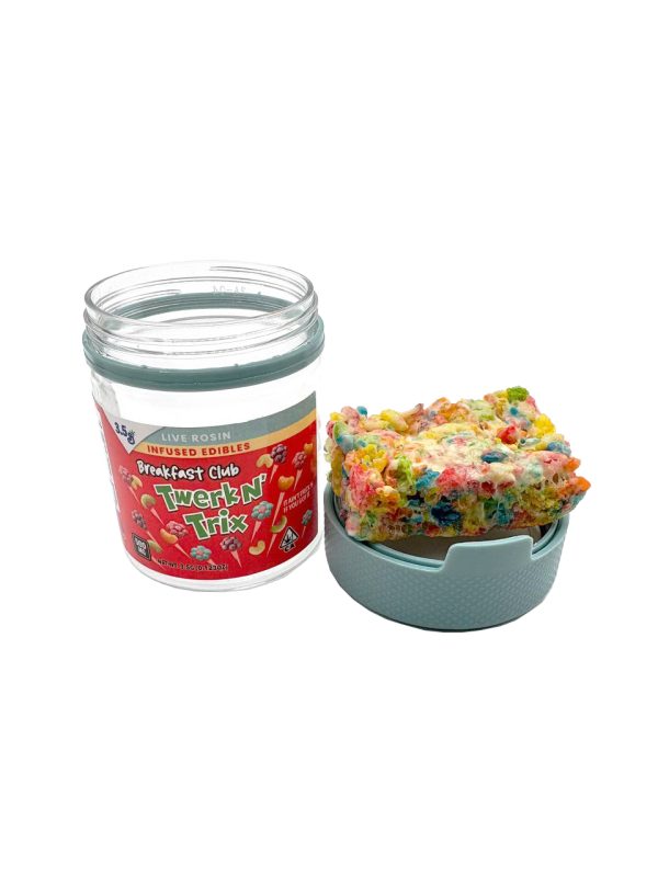 BREAKFAST CLUB INFUSED CEREAL TREATS - Image 2